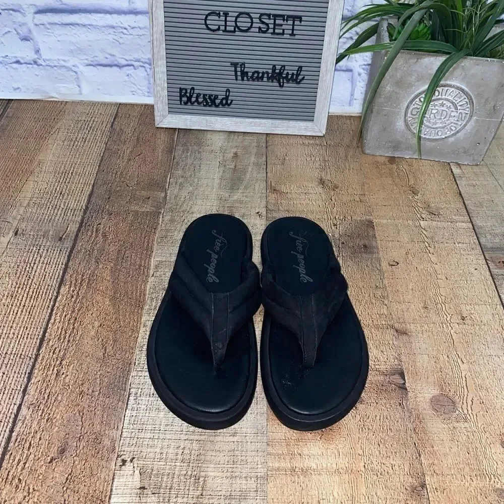Free People Wonderland Flip Flop